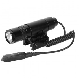 AIM Sports Flashlight with mount and pressure switch 200 Lumen